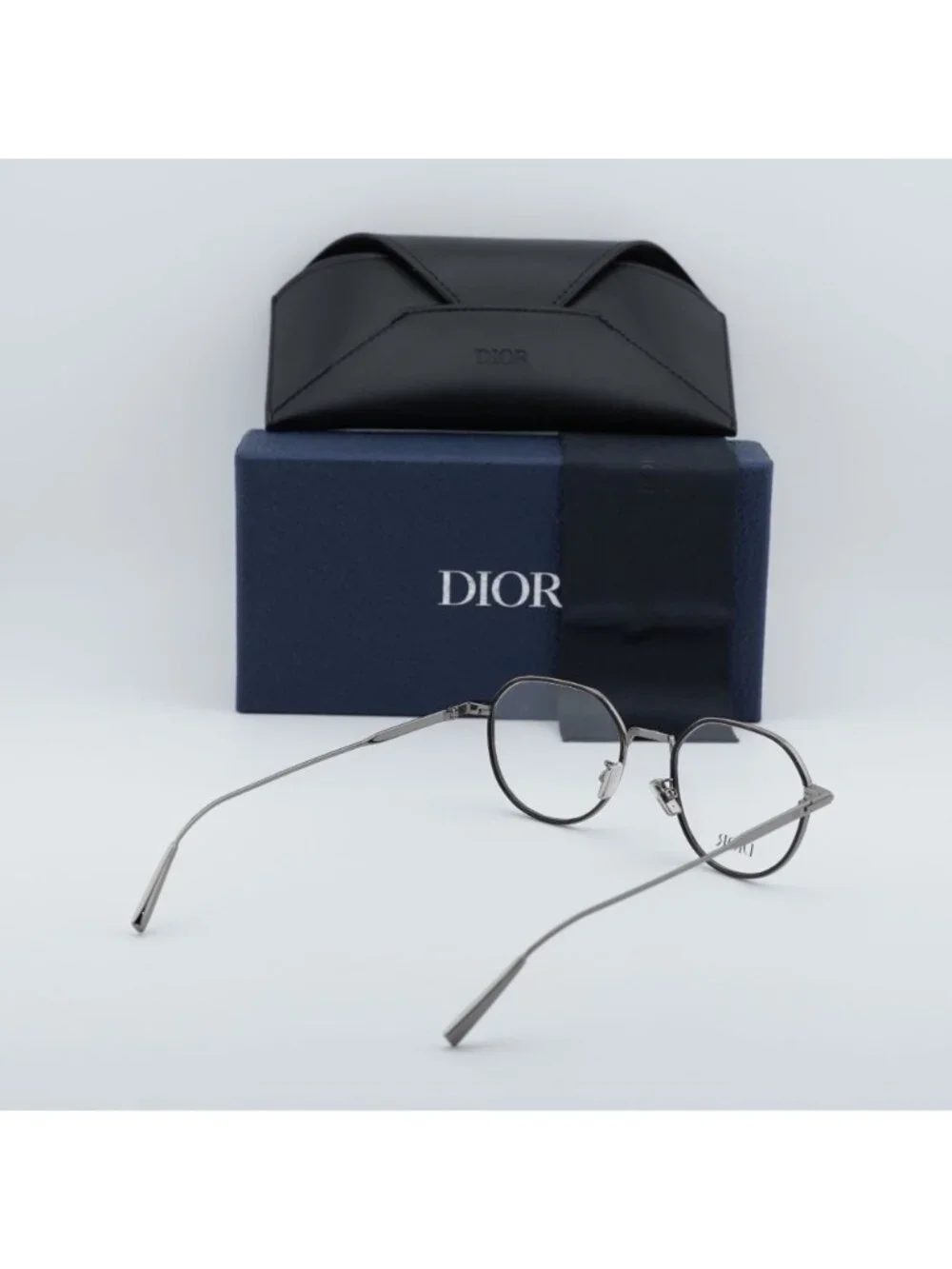 Dior authentic diorblacksuito